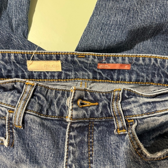 Pilcro The Vintage Straight Leg Jeans with Distressed Details - Picture 5 of 10